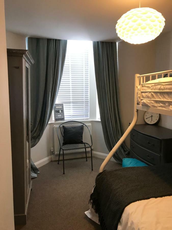 Wight View, Flat 2 Rosslyn House Appartement Swanage Buitenkant foto