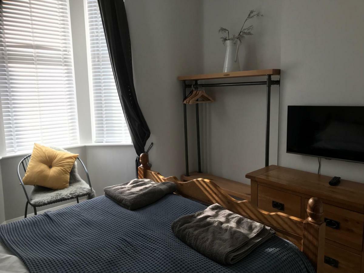 Wight View, Flat 2 Rosslyn House Appartement Swanage Buitenkant foto